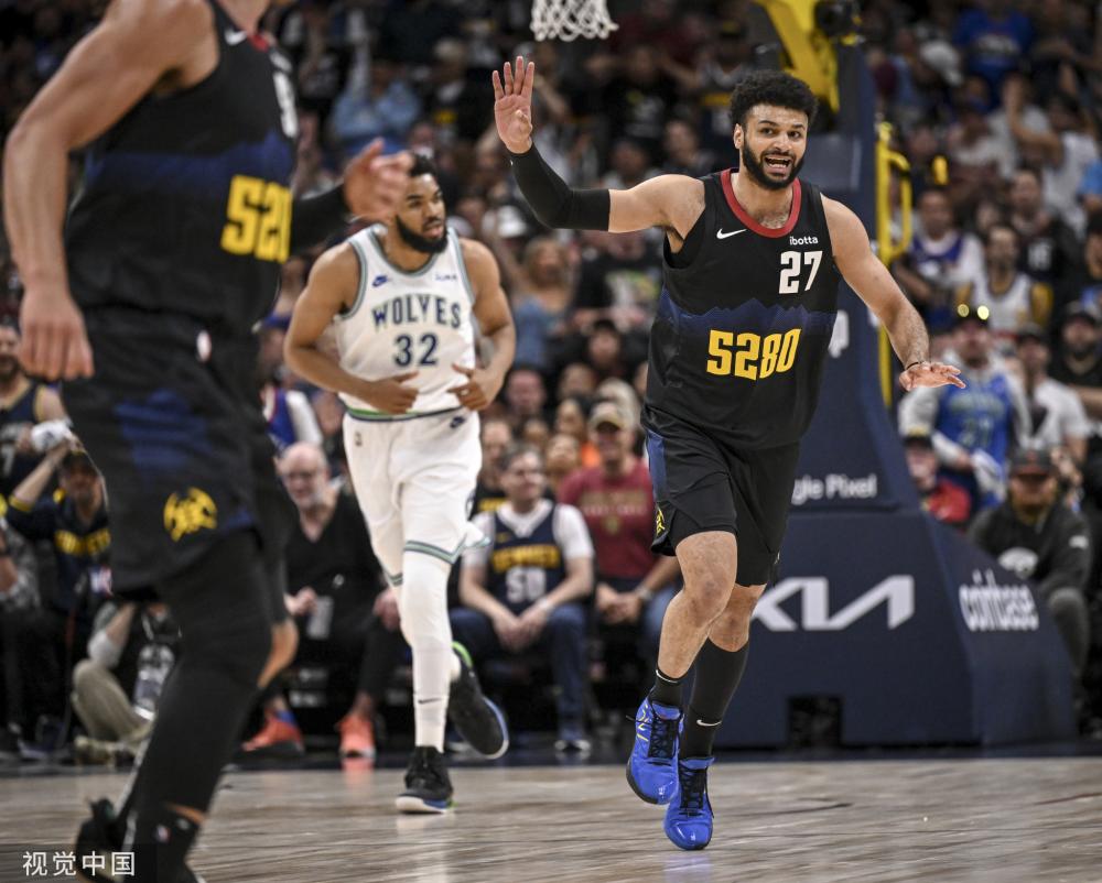 而是凭借身 而是凭借身